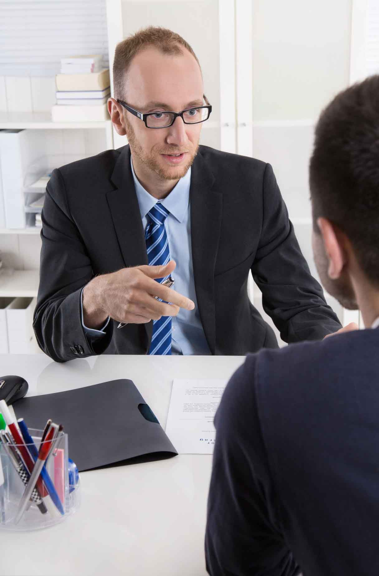 CRIMINAL DEFENSE ATTORNEY