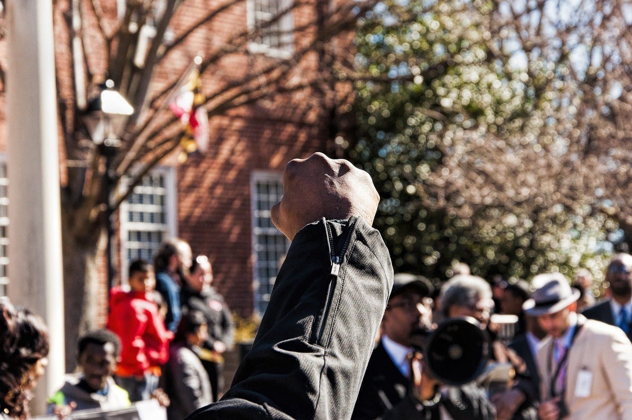 5 Ways You Can Get Arrested for Protesting in Illinois