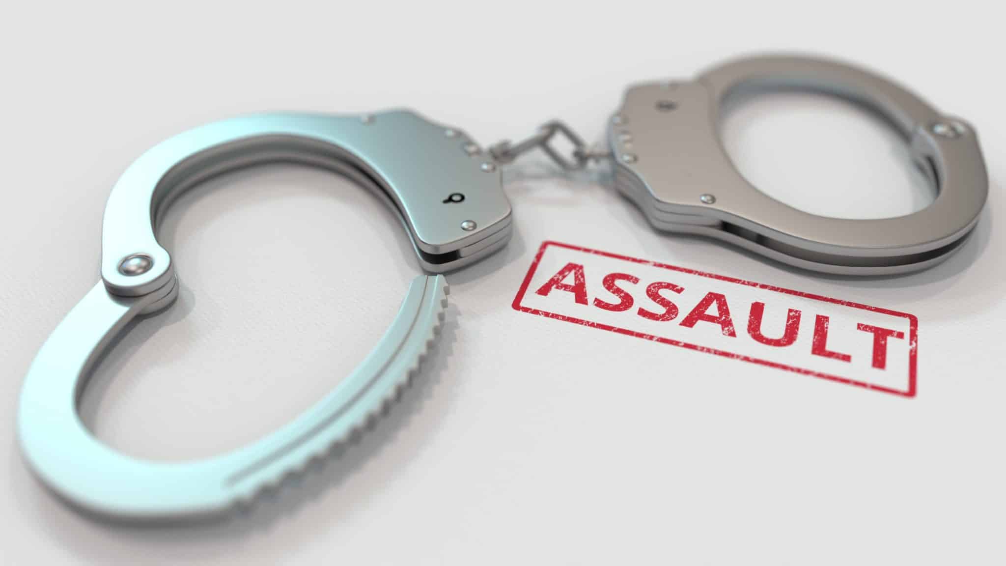 How Assault Is Punished in Illinois