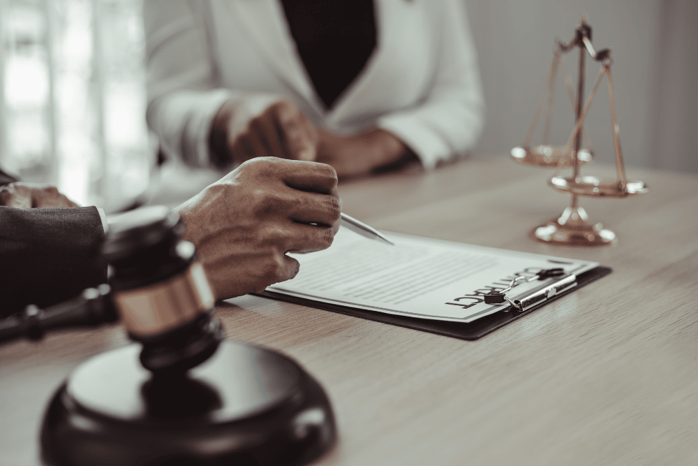 What Are Some Benefits of Sealing Your Criminal Record in Illinois?